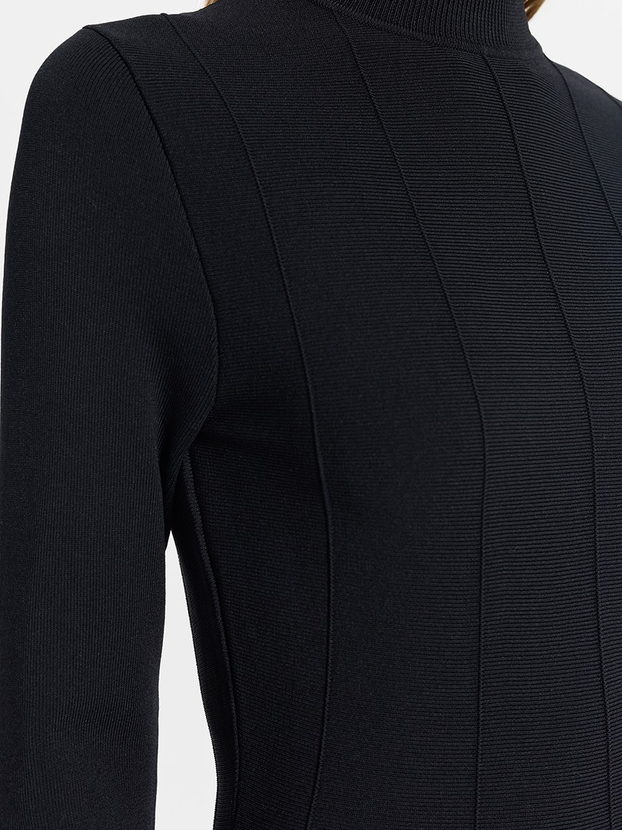 Трикотажное платье мини