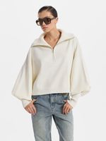 Свитер с шерстью