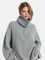 Свитер из шерсти