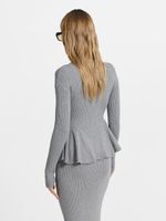 Водолазка с баской