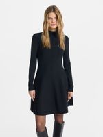 Трикотажное платье мини