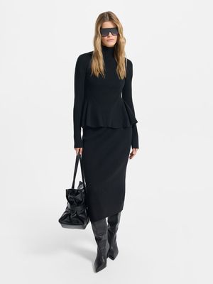 

Трикотажная юбка-карандаш