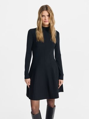 

Трикотажное платье мини