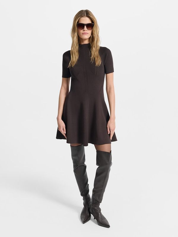 Трикотажное платье мини