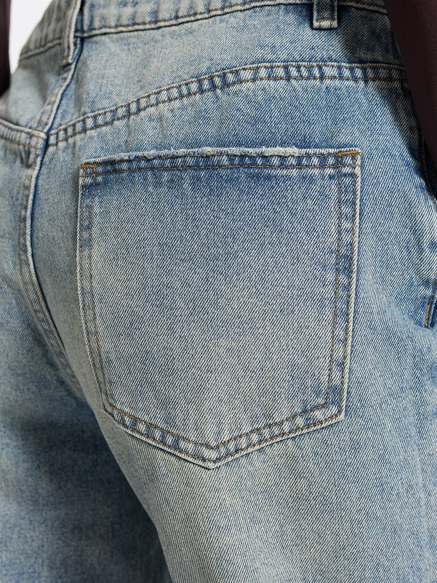 Джинсы Straight fit