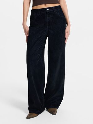 

Джинсы Straight с бархатным напылением