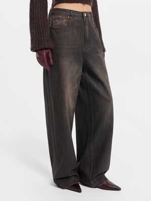 

Джинсы Relaxed fit cо средней посадкой