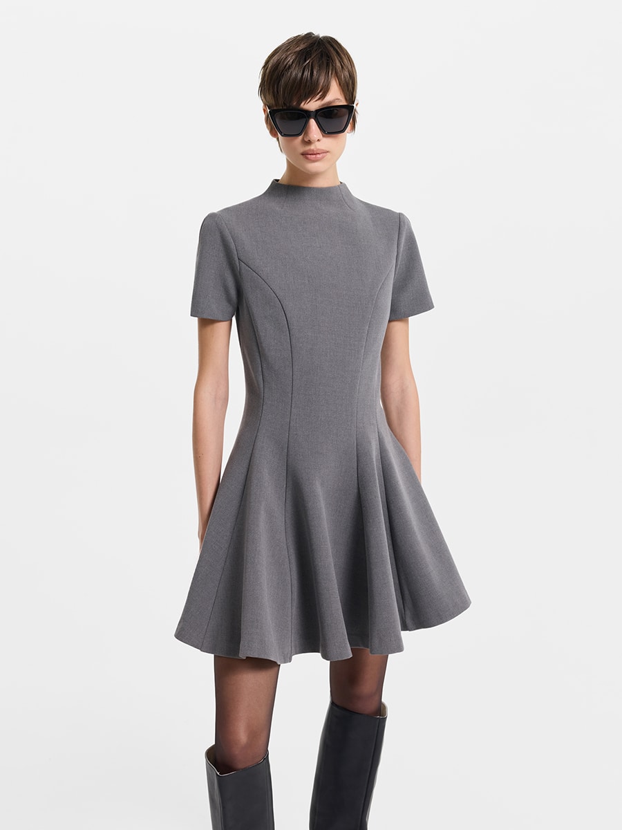 Платье мини с вискозой