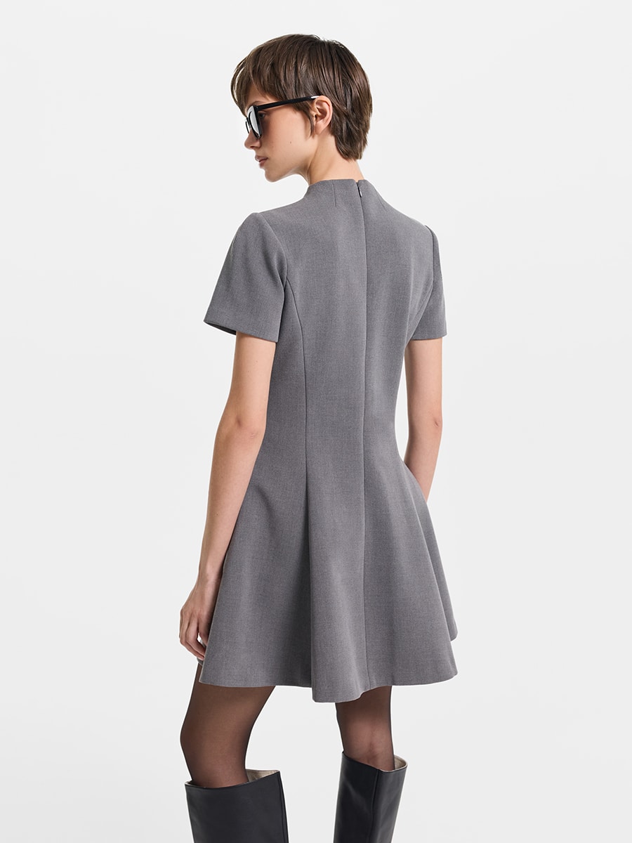 Платье мини с вискозой