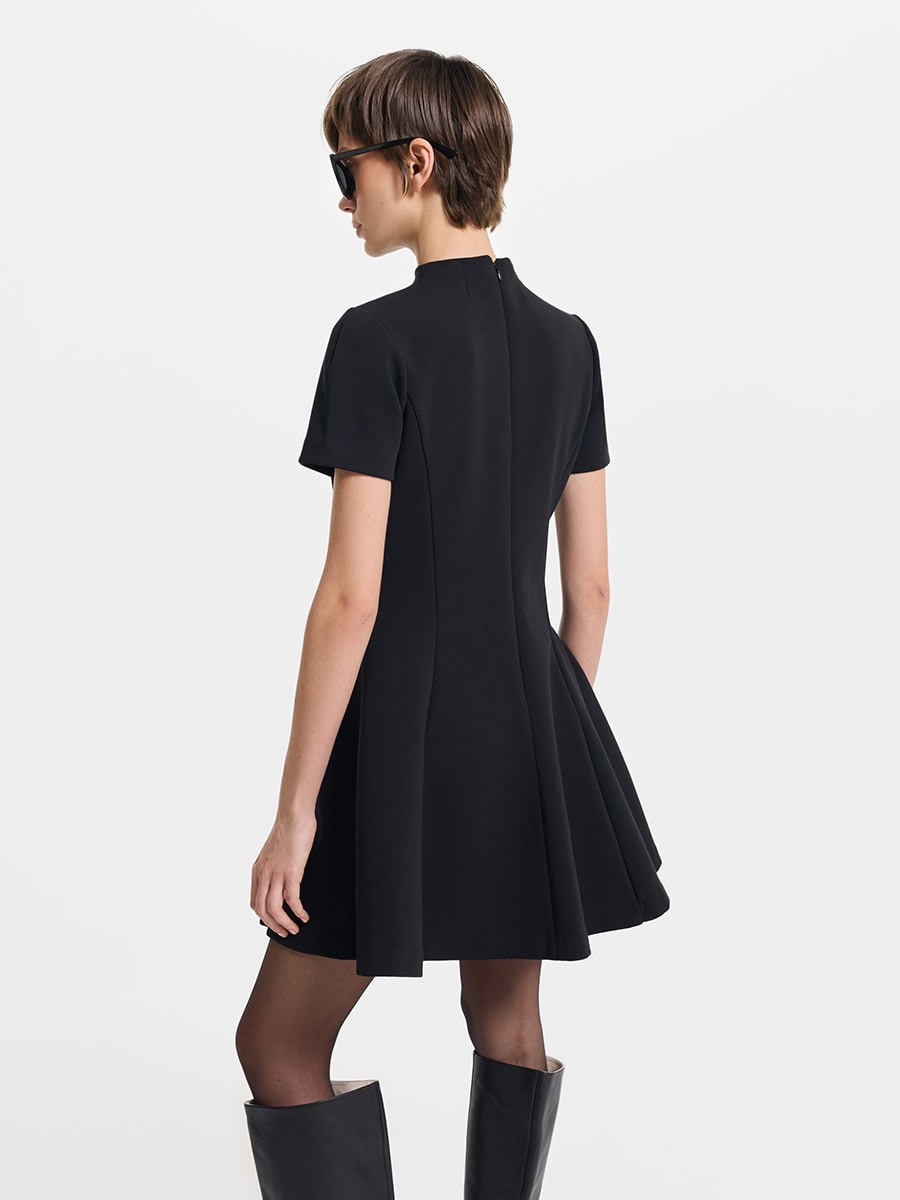 Платье мини с вискозой