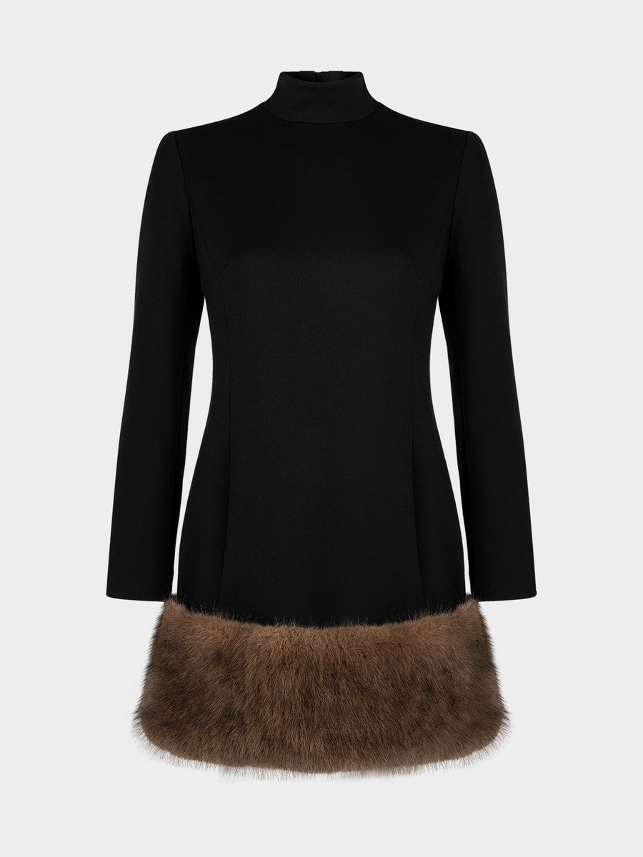 Платье с меховой опушкой