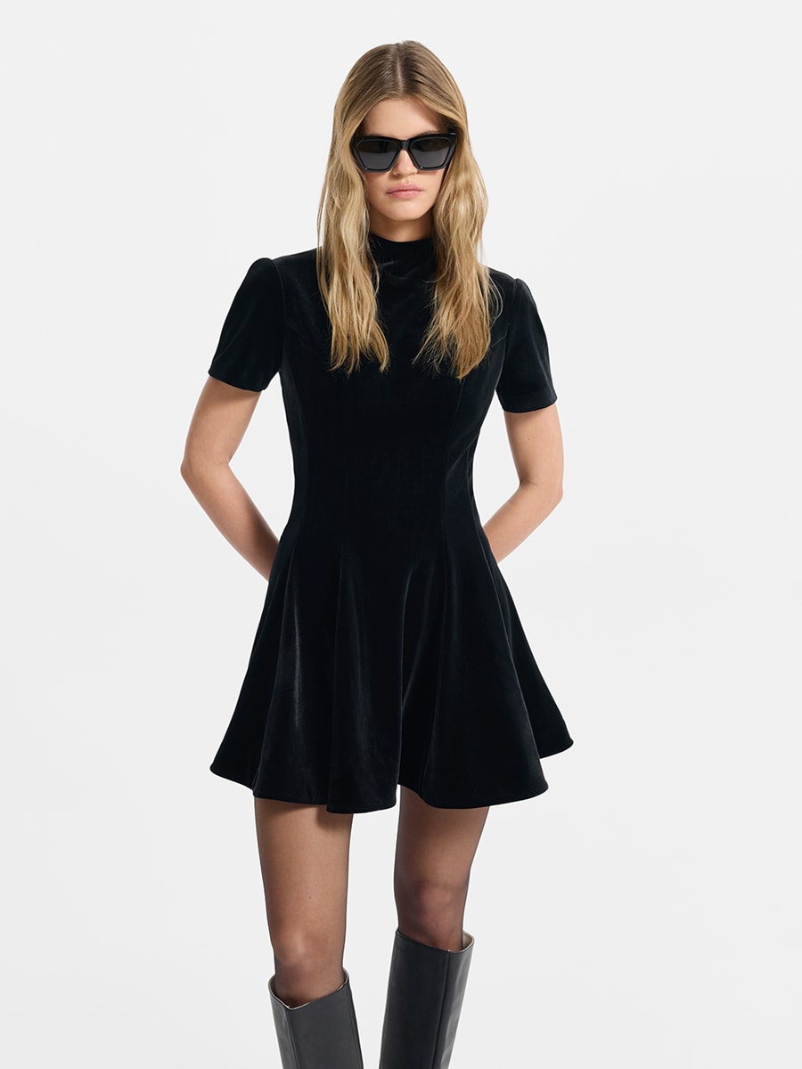 Бархатное платье мини