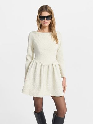 

Платье мини с вырезом на спине