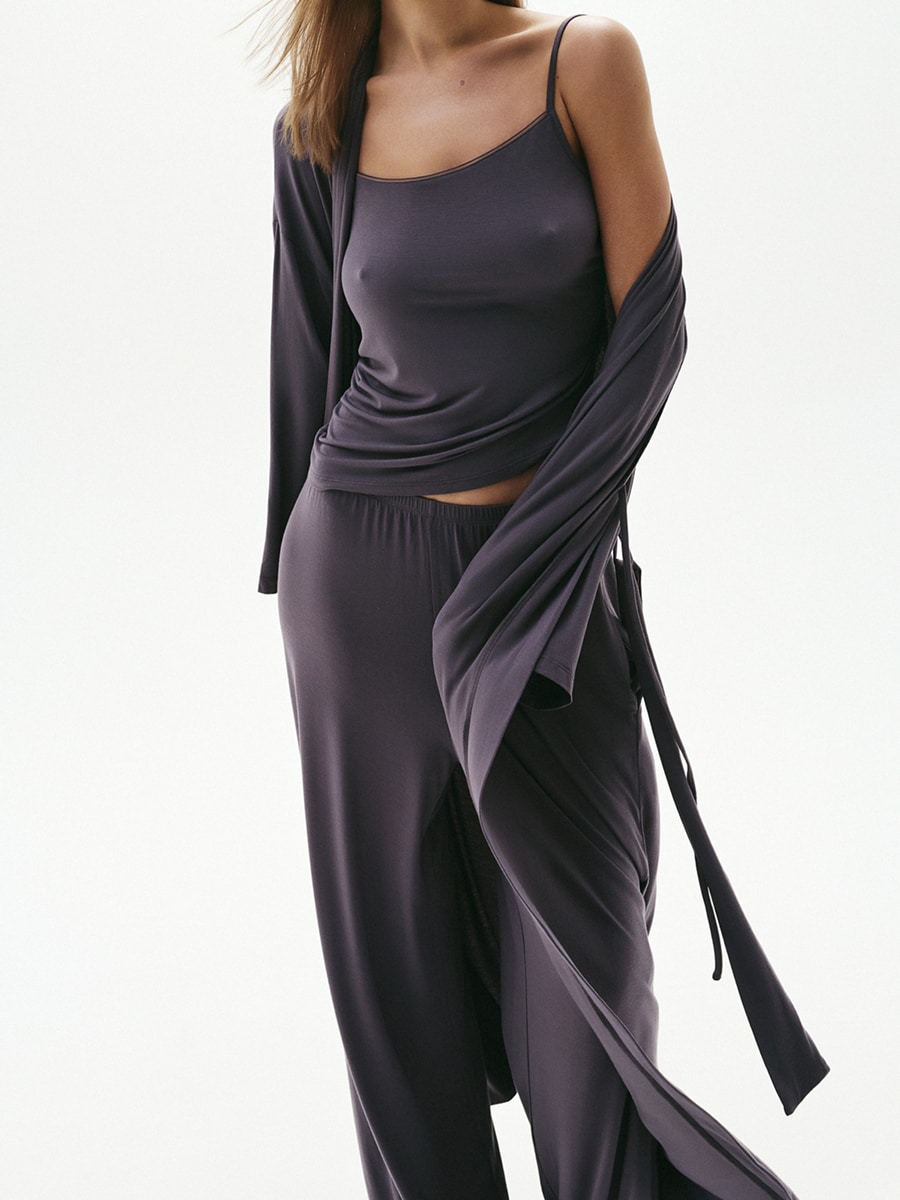 Брюки из модала