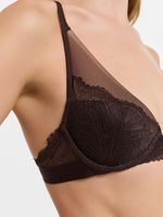 Бра из кружева