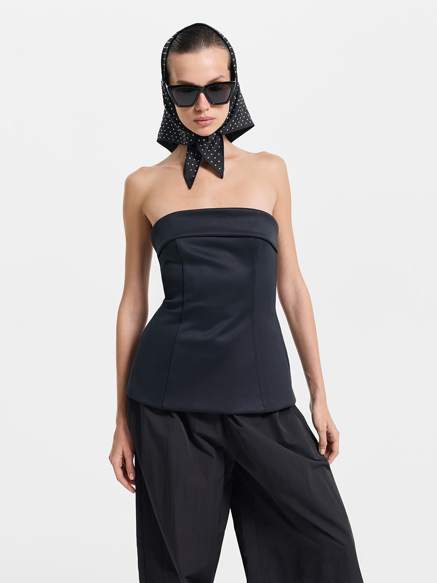 Сатиновый топ с баской