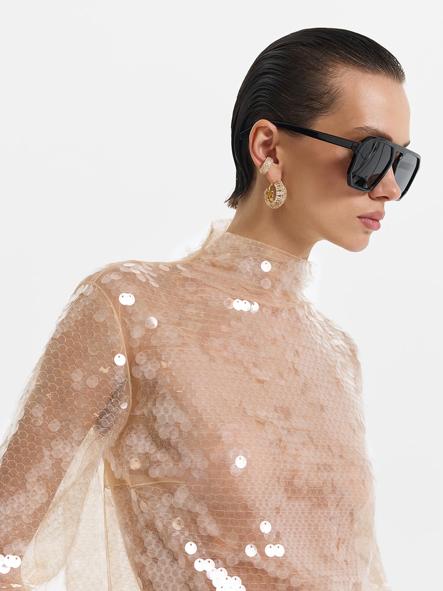 Топ с пайетками