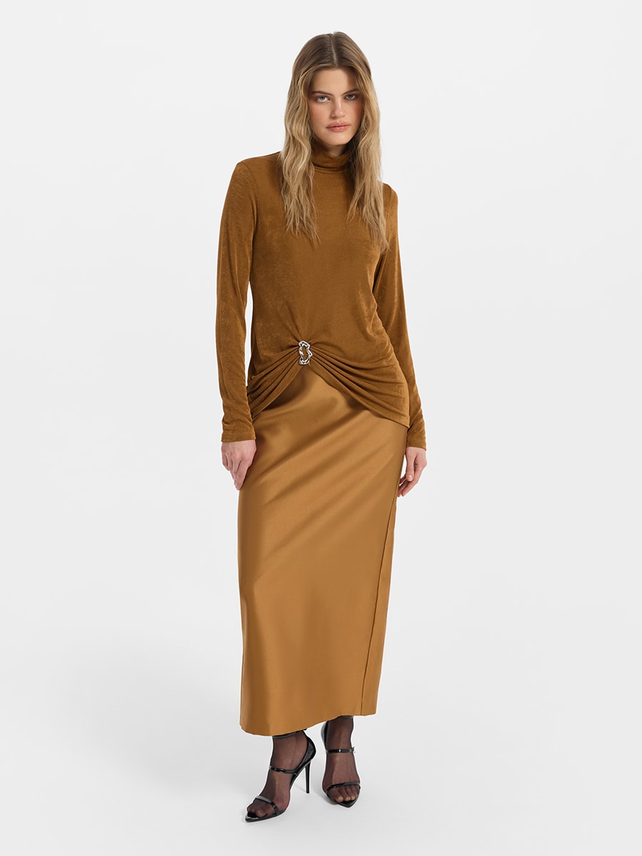 Водолазка с брошью 5452118351-63