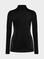 Водолазка с брошью