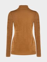 Водолазка с брошью