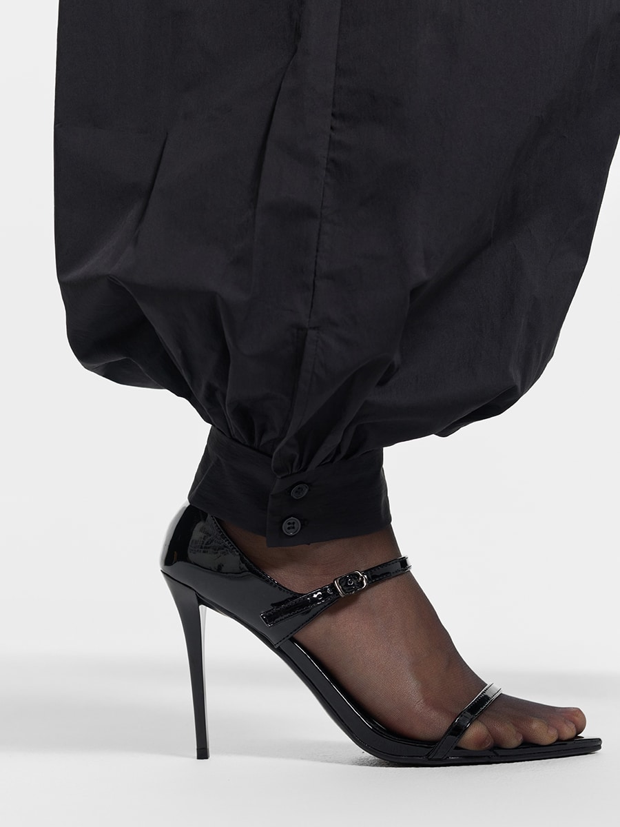 Объемные брюки