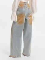 Джинсы Relaxed fit с напылением