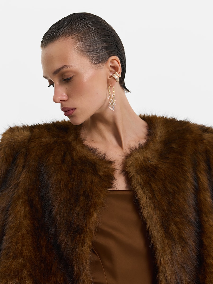 Шуба из экомеха