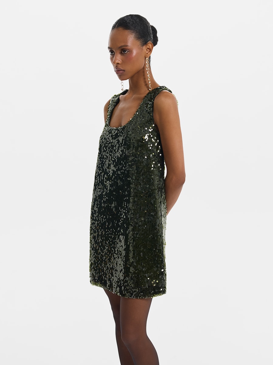 Платье с пайетками