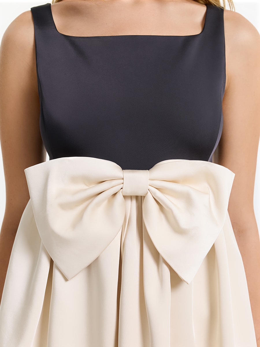 Платье мини с бантом