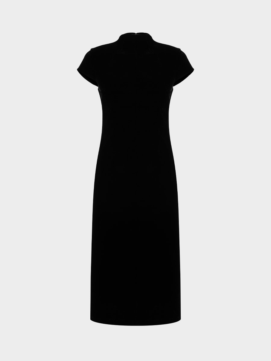 Бархатное платье-футляр