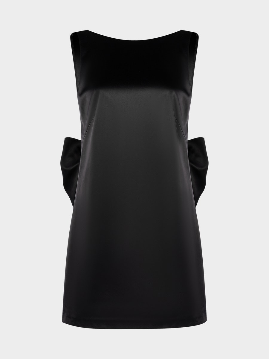 Комбинезон с объемным бантом