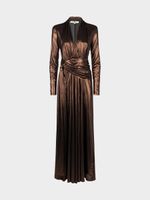 Платье из блестящей ткани