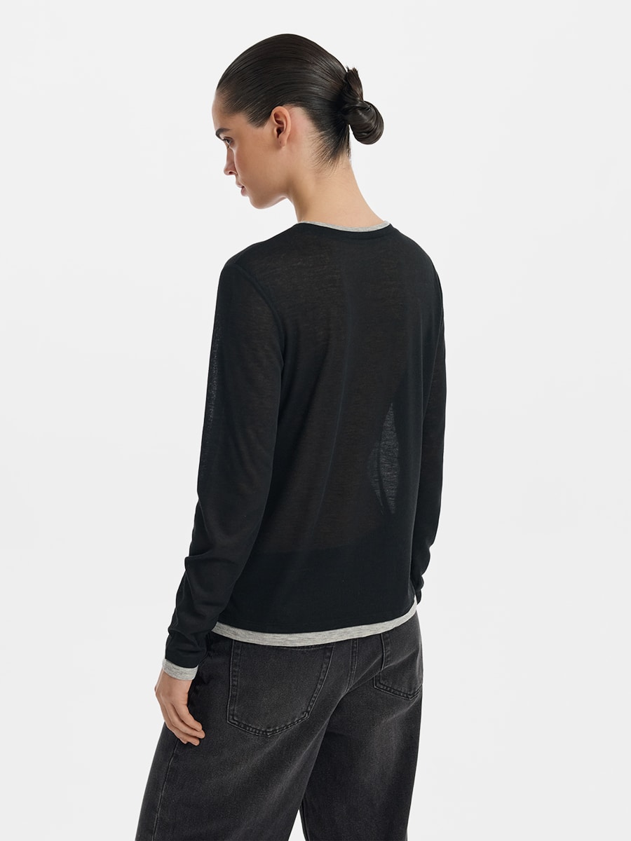 Лонгслив с контрастной отделкой