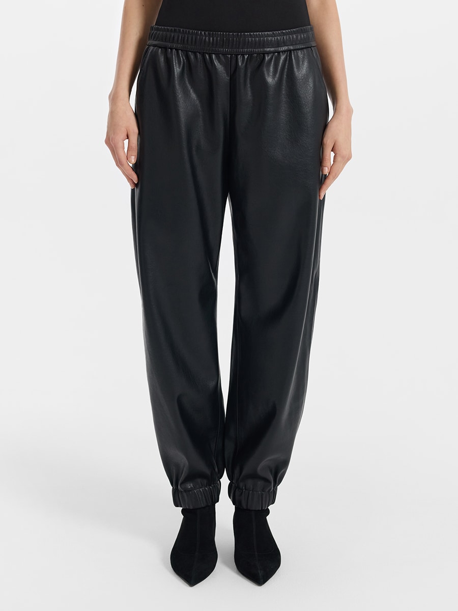 Брюки из экокожи