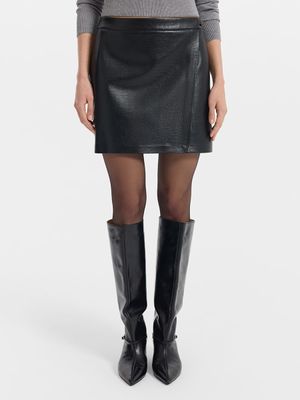 Юбка мини из экокожи с тиснением