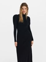 Трикотажное платье миди