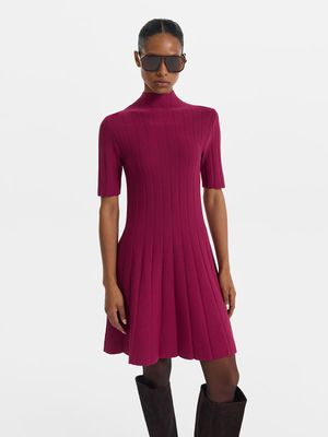 

Трикотажное платье мини