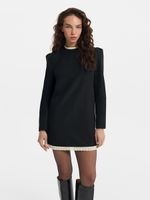 Платье мини с кружевом