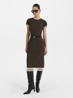 Платье с кружевом