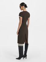 Платье с кружевом