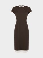 Платье с кружевом