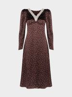 Атласное платье с кружевом