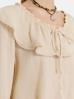 Блузка с оборками и воланами