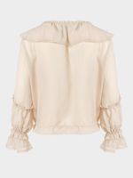 Блузка с оборками и воланами