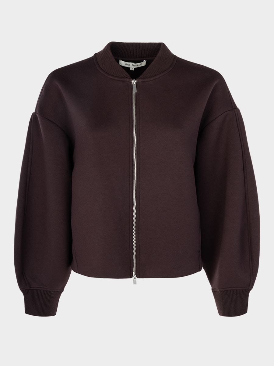 Толстовка с объемными рукавами