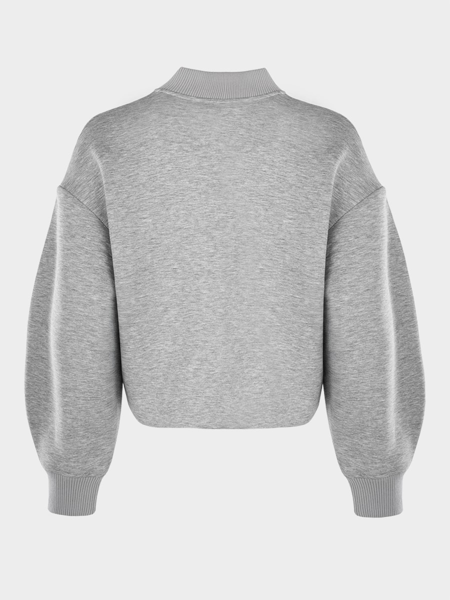 Толстовка с объемными рукавами