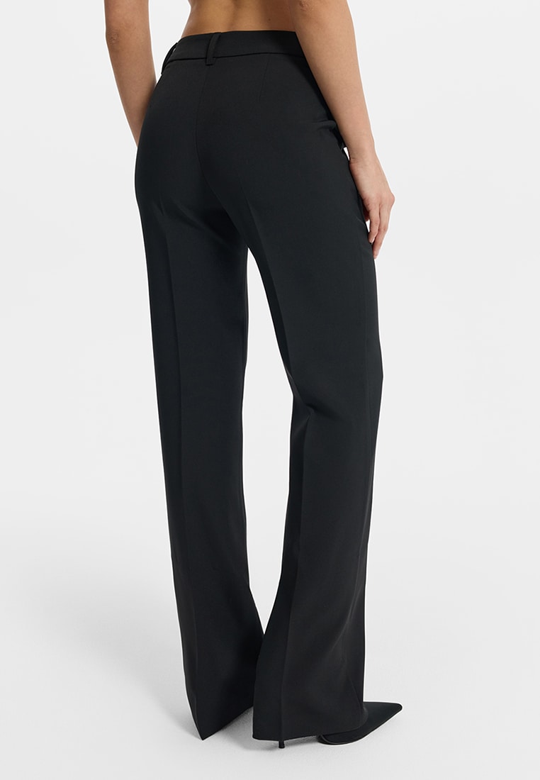 Брюки прямого кроя