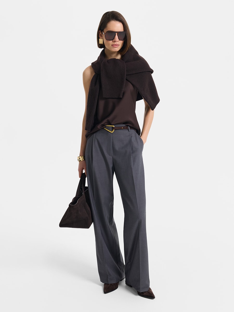 Брюки с ремнем