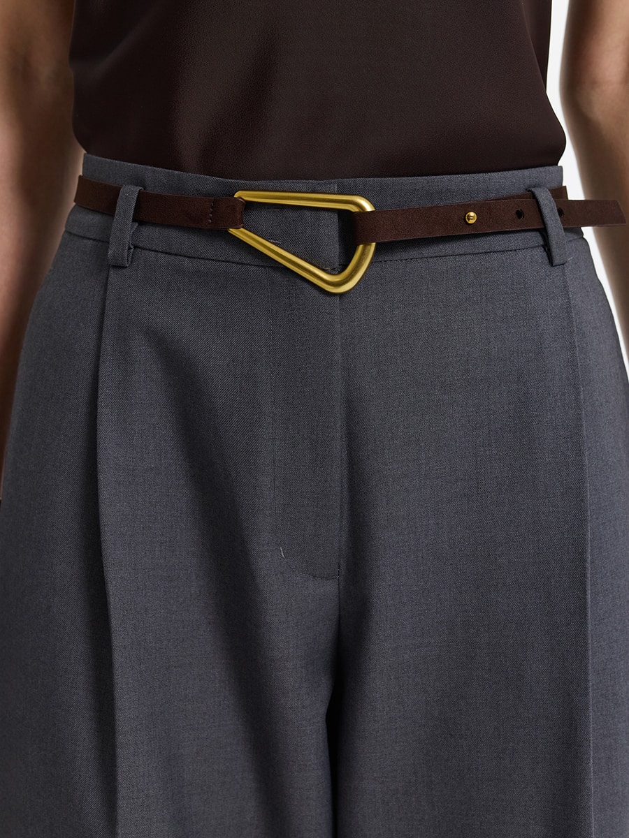 Брюки с ремнем