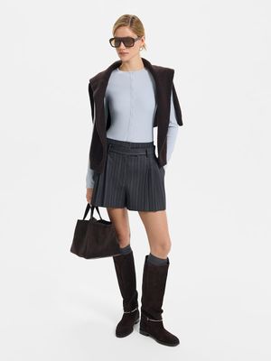 

Шорты с вискозой в полоску